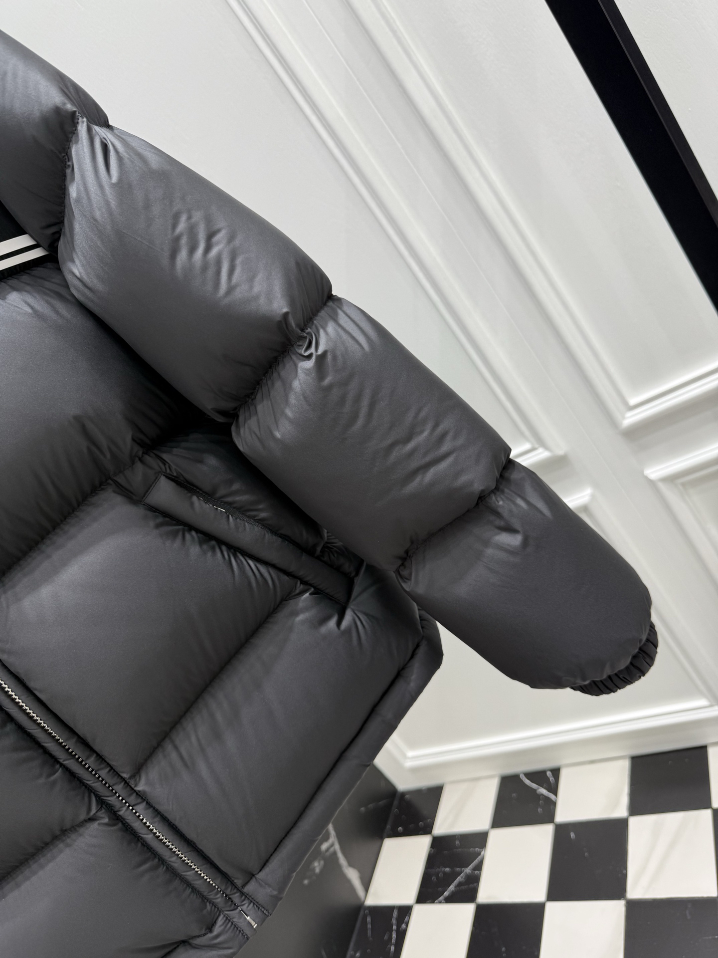 グッチ「Gucci」秋冬フード付きダウンジャケット