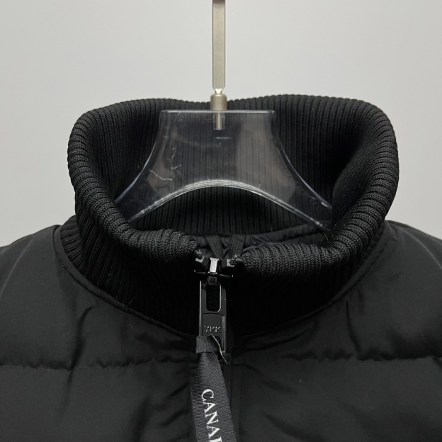 カナダグース メンズ ニットスタンドカラーダウンジャケット