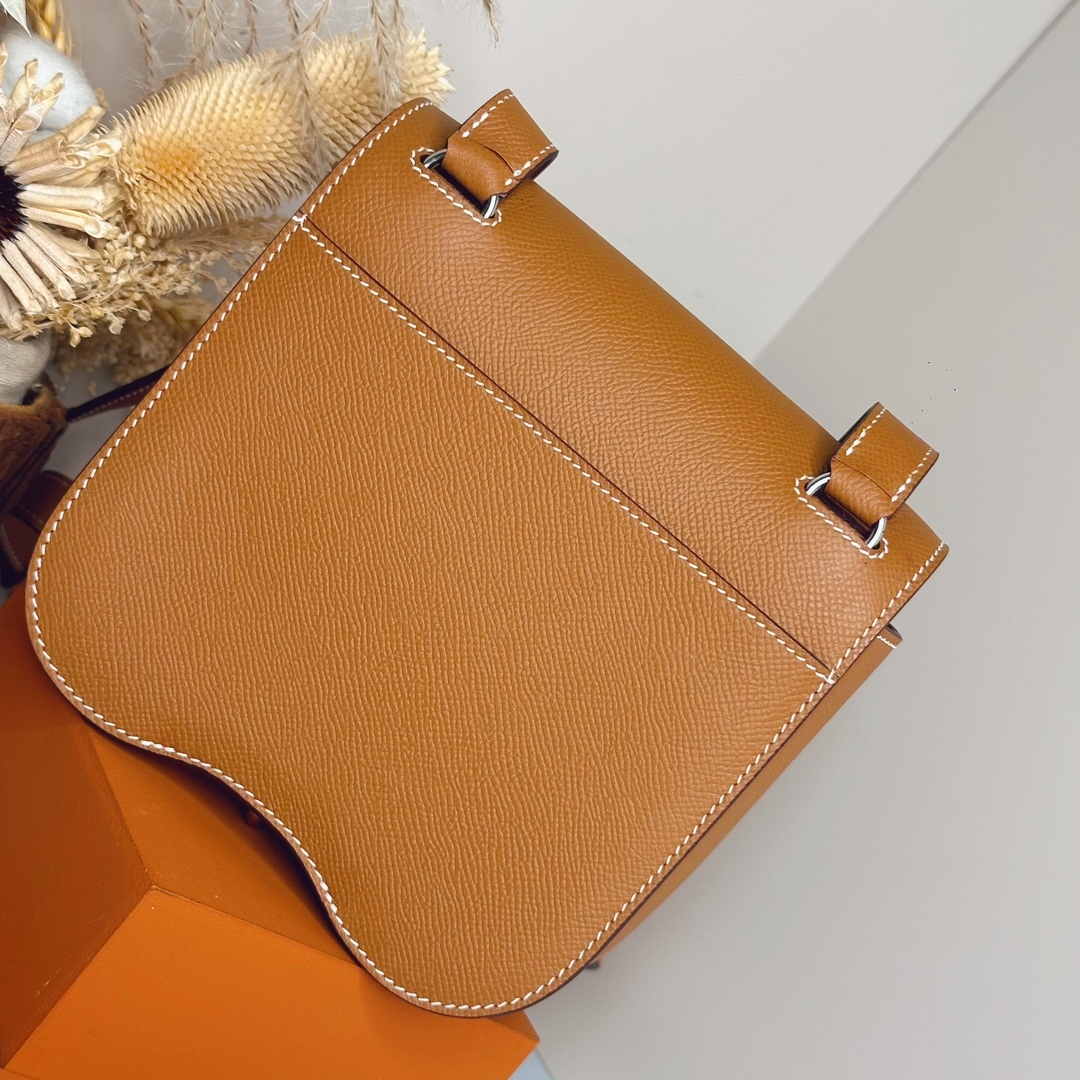 【厳選新入荷】エルメス Della Cavalleria Mini サドル金具クロスボディバッグ「乗馬モチーフ本革ショルダー」