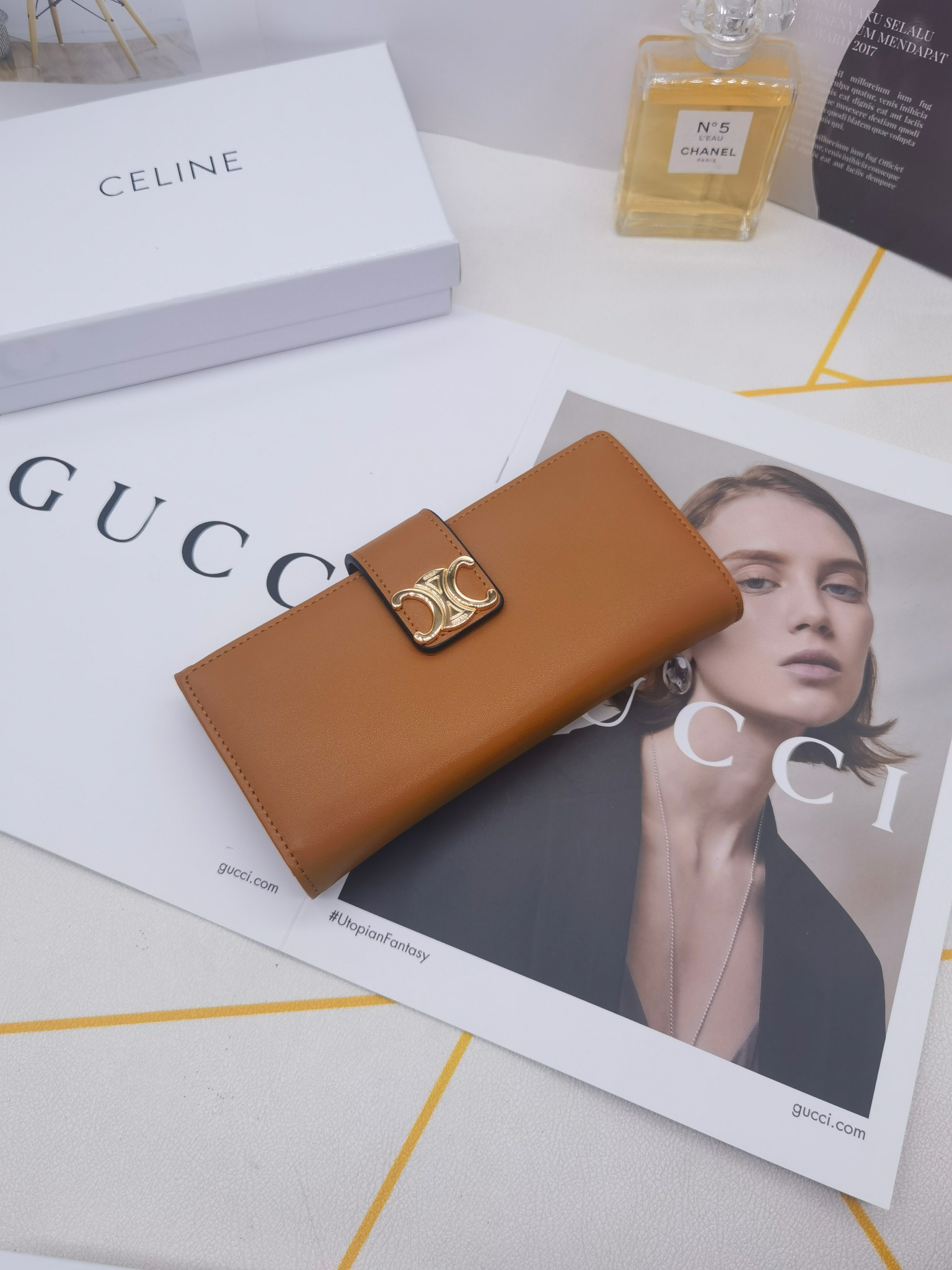 セリーヌ「Celine」VICTOIRE ラージサイズウォレット