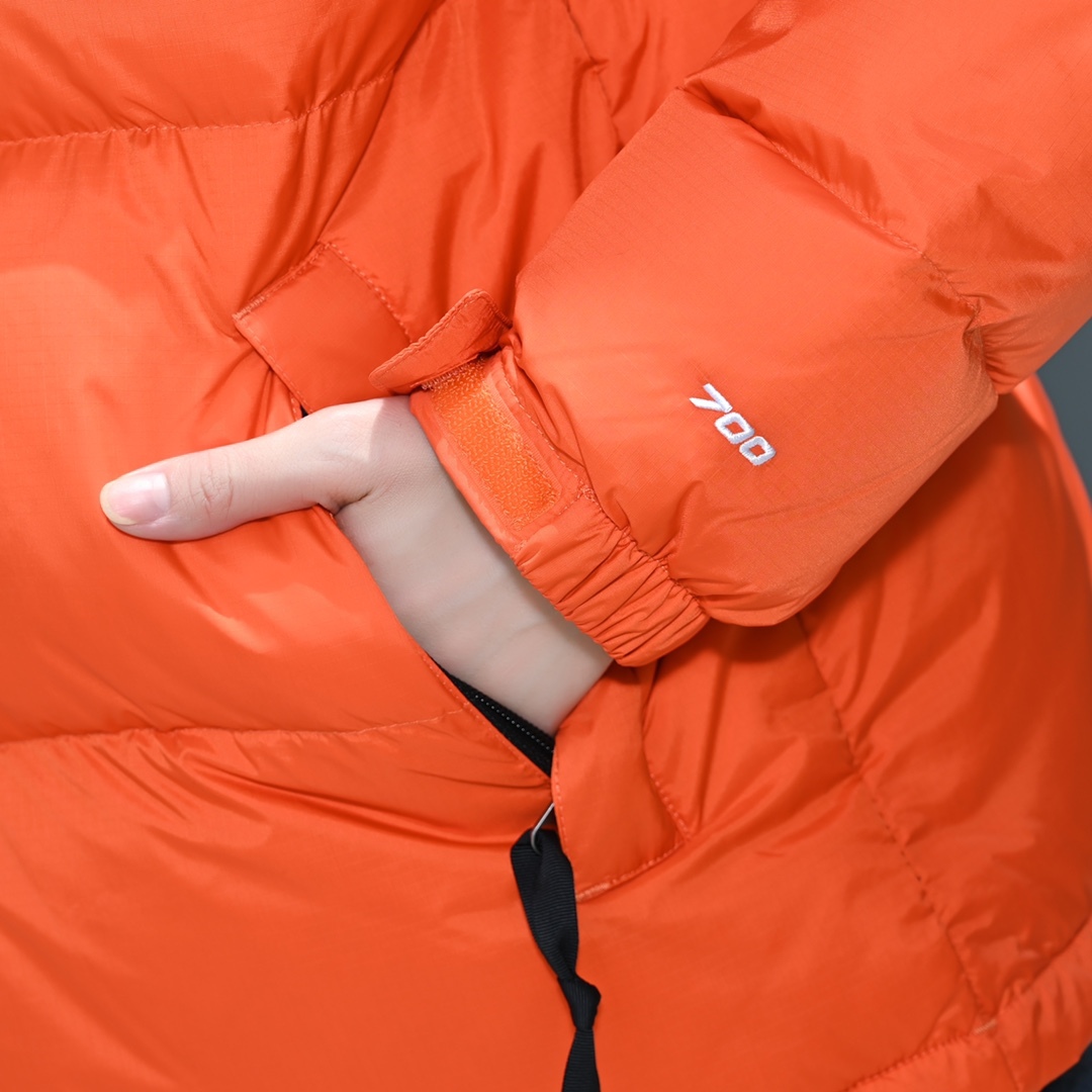 ザ・ノースフェイス Nuptse  クラシックなレディースショートダウンジャケット