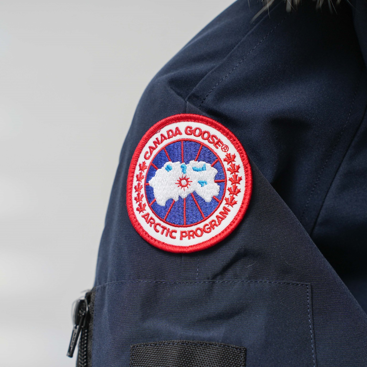 カナダグース フード付きファー付きダウンジャケット 男女兼用