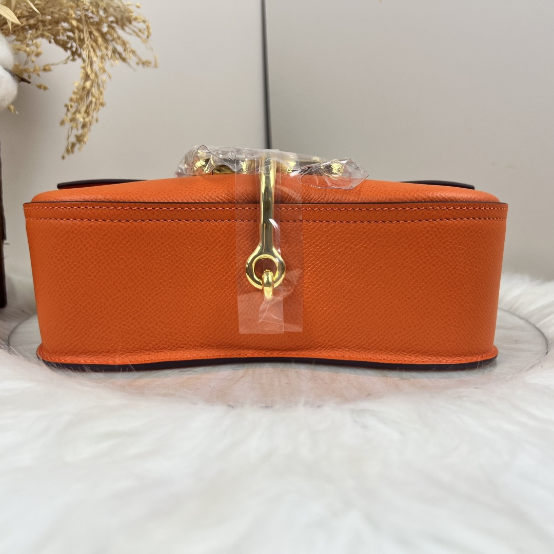 【厳選新入荷】エルメス Della Cavalleria Elan サドル金具クロスボディバッグ「乗馬モチーフ本革ショルダー」