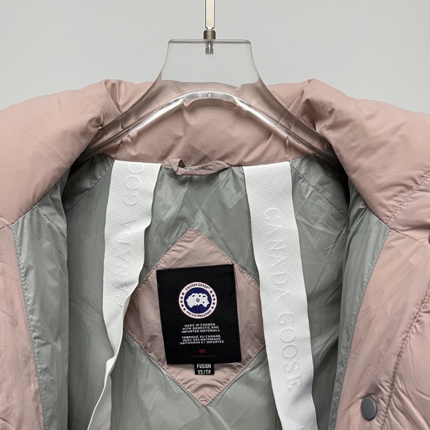 カナダグース ファッションフーディダウンジャケット 男女兼用