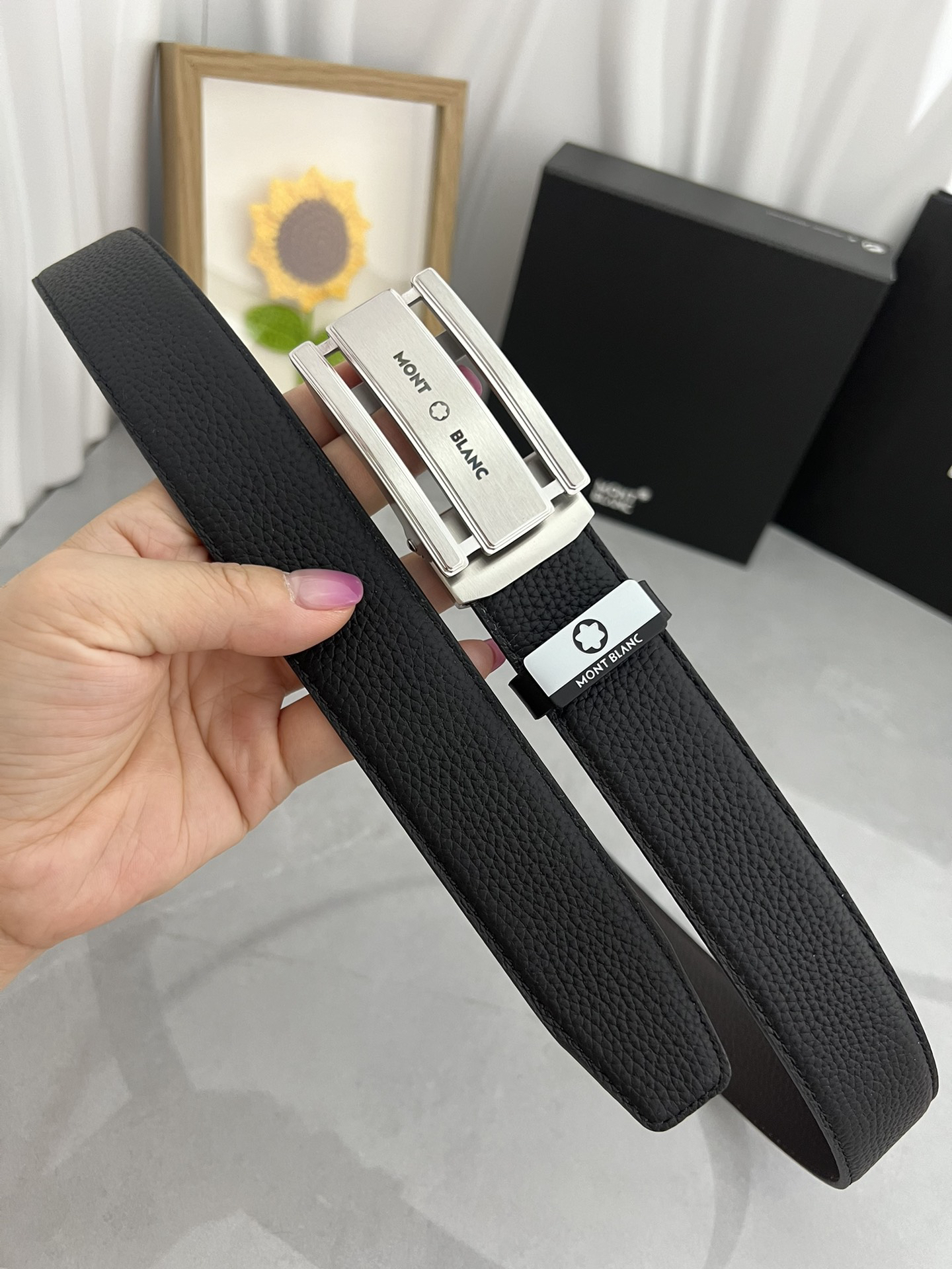 【厳選在庫】Montblanc ビジネスマン正装ベルト「全長約 100cm」