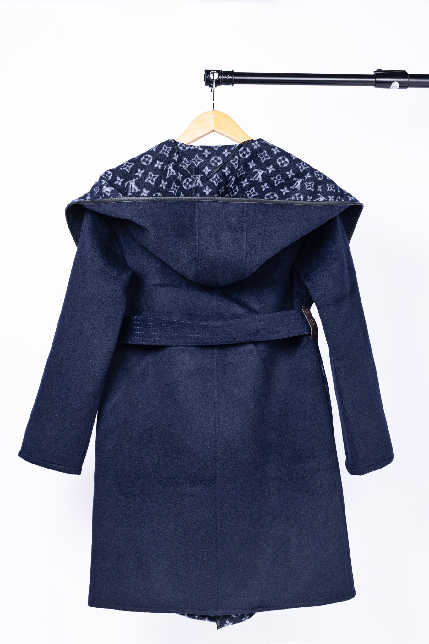 ルイ・ヴィトン「Louis Vuitton」秋冬 レディース ワップルフードロングコート