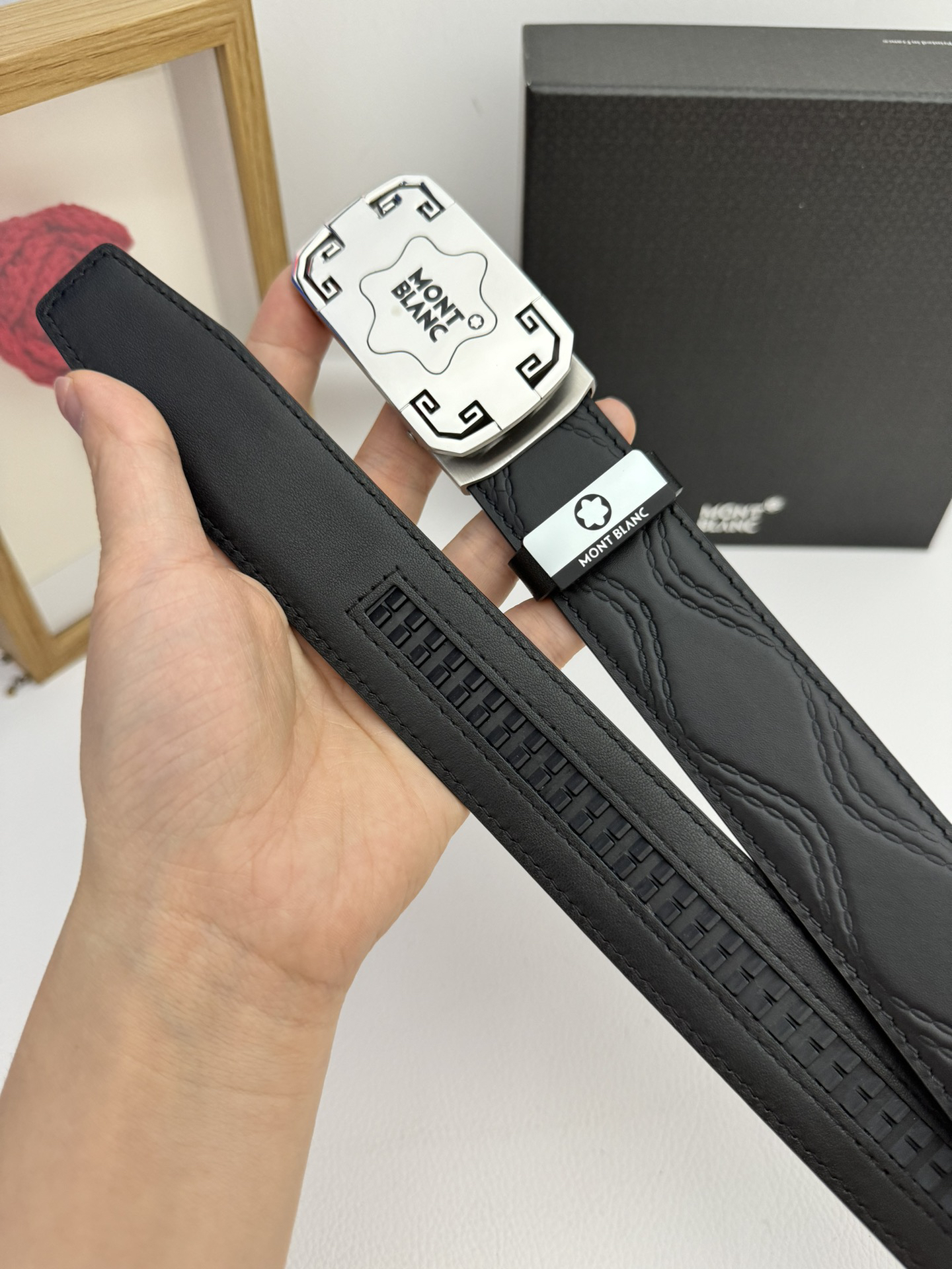【厳選在庫】Montblanc ビジネスマン正装ベルト「全長約 100cm」