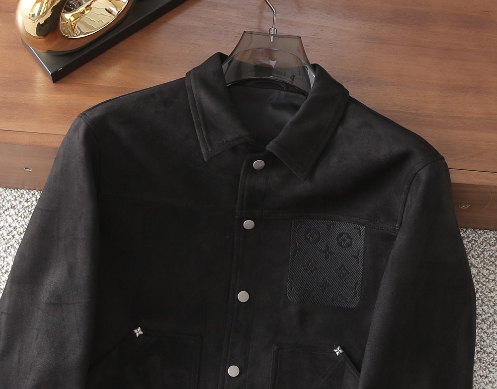 ルイ・ヴィトン「Louis Vuitton」秋冬コレクション クイルテッド ジャケット