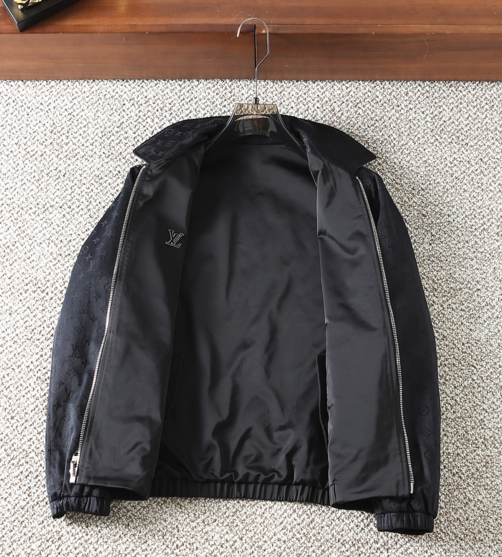 ルイ・ヴィトン「Louis Vuitton」秋冬コレクション クイルテッド ジャケット