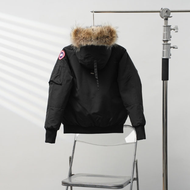 カナダグース フード付きファー付きダウンジャケット 男女兼用