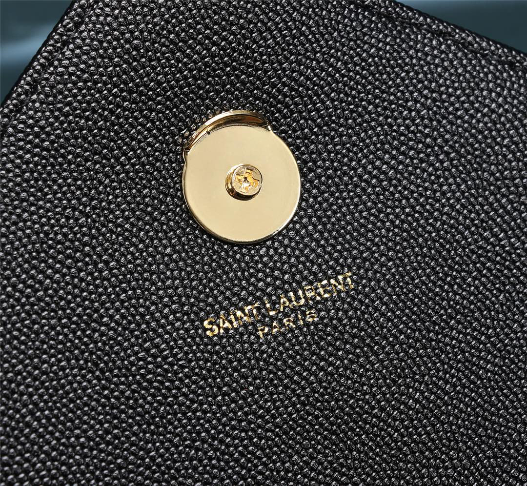 サンローラン「Saint Laurent」MONOGRAMME キルティングレザー ショルダーバッグ