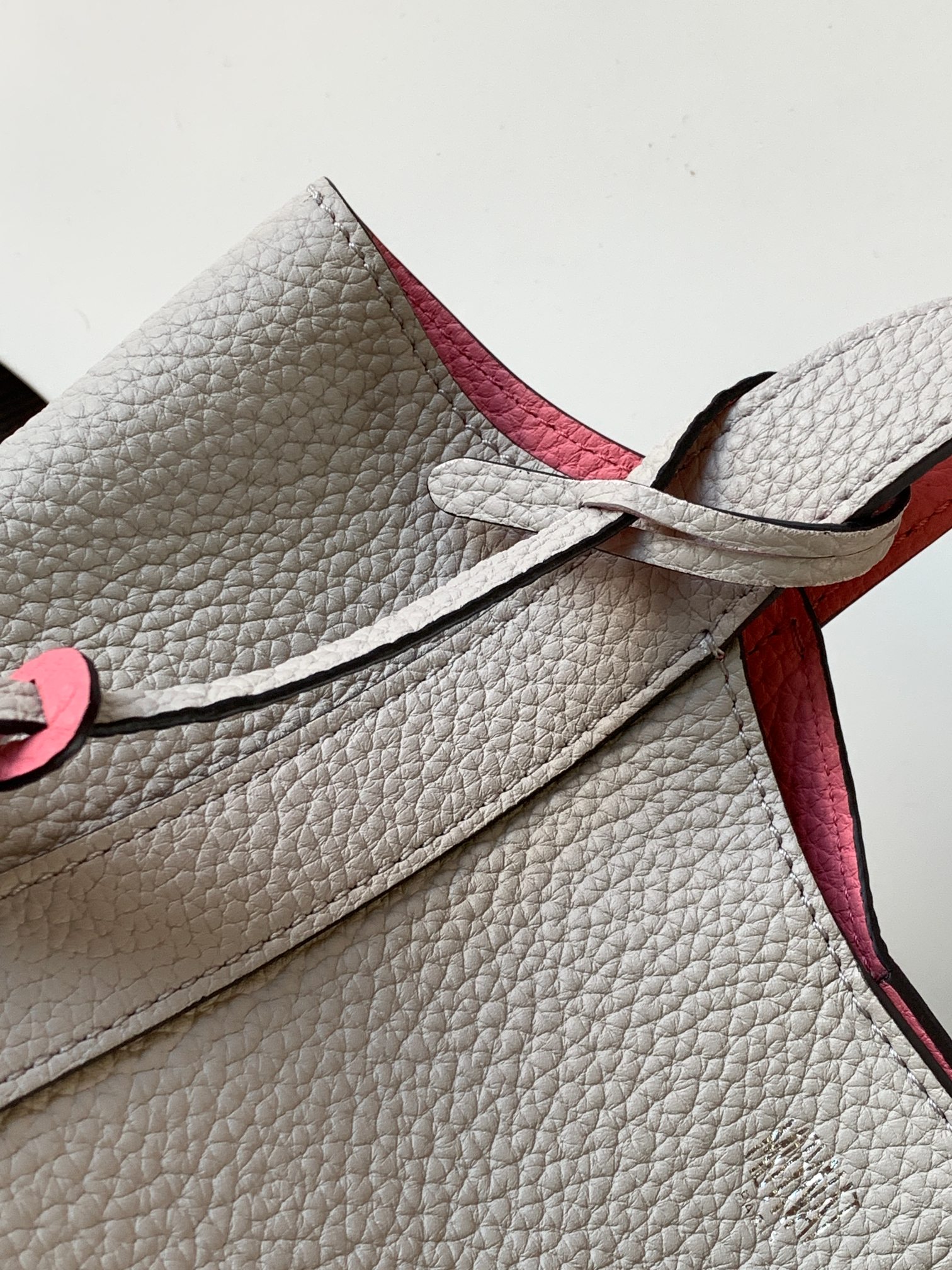 モイナ「Moynat」Duo Tote BB レザートートバッグ