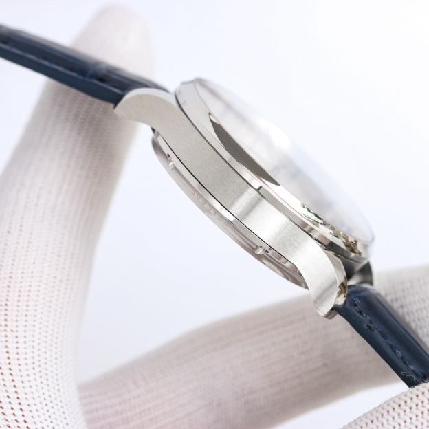 アイダブリューシー［IWC］ポルトガル年历腕表44MM