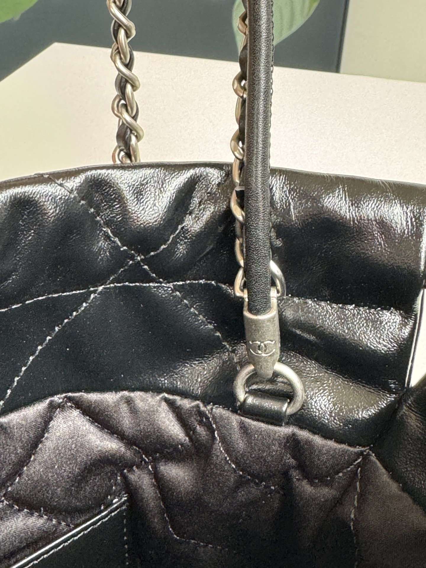 シャネル「Chanel」22Bag 24S グラデーション ミニ ショルダーバッグ