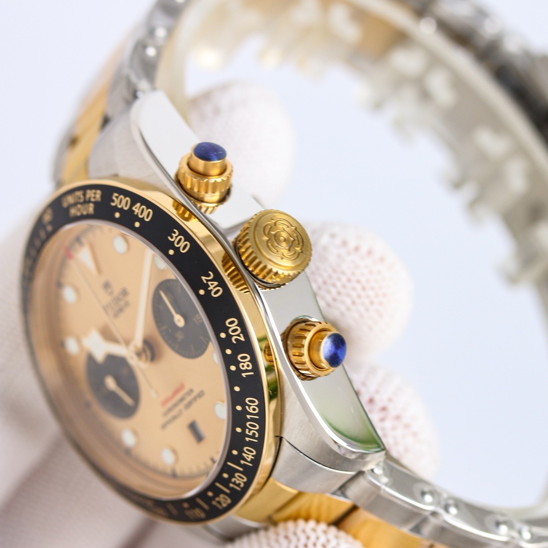 チューダー「Tudor」ブラックベイ クロノ スチール 腕時計41MM