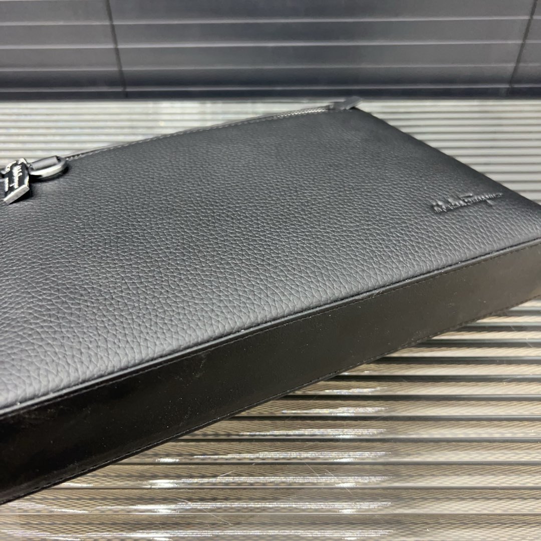 フェラガモ「Ferragamo」ソフトトート トップハンドルバッグ
