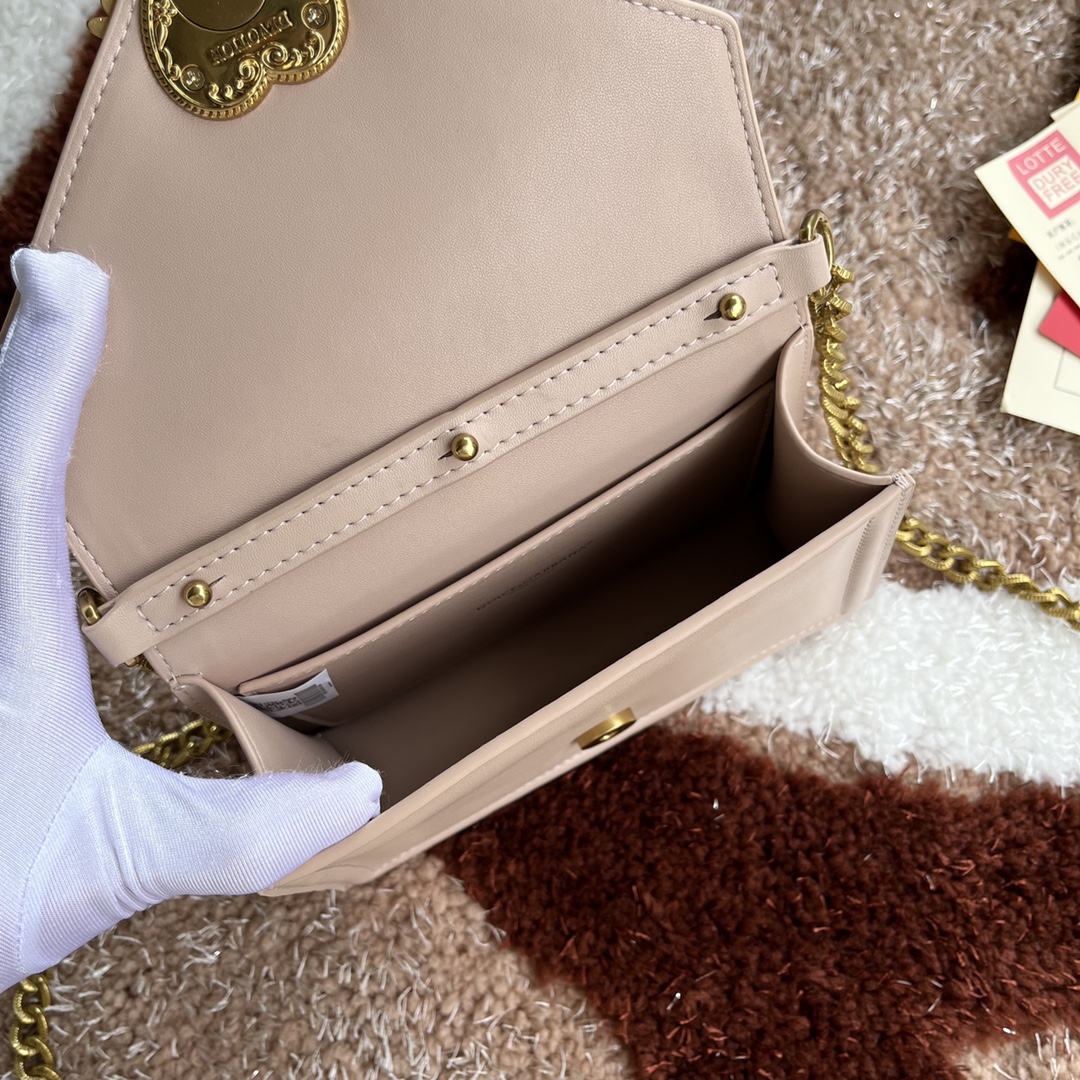 ドルチェ・アンド・ガッバーナ「D&G」パウダーピンク チェーン レザートップハンドルバッグ