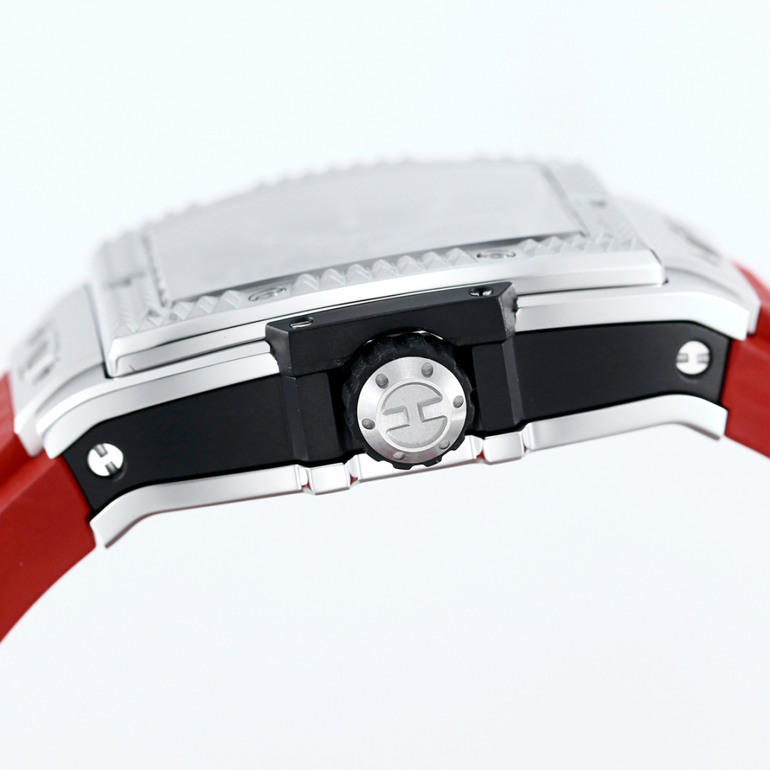 ウブロ［Hublot］クラシック フュージョン X43 メンズウォッチ42MM