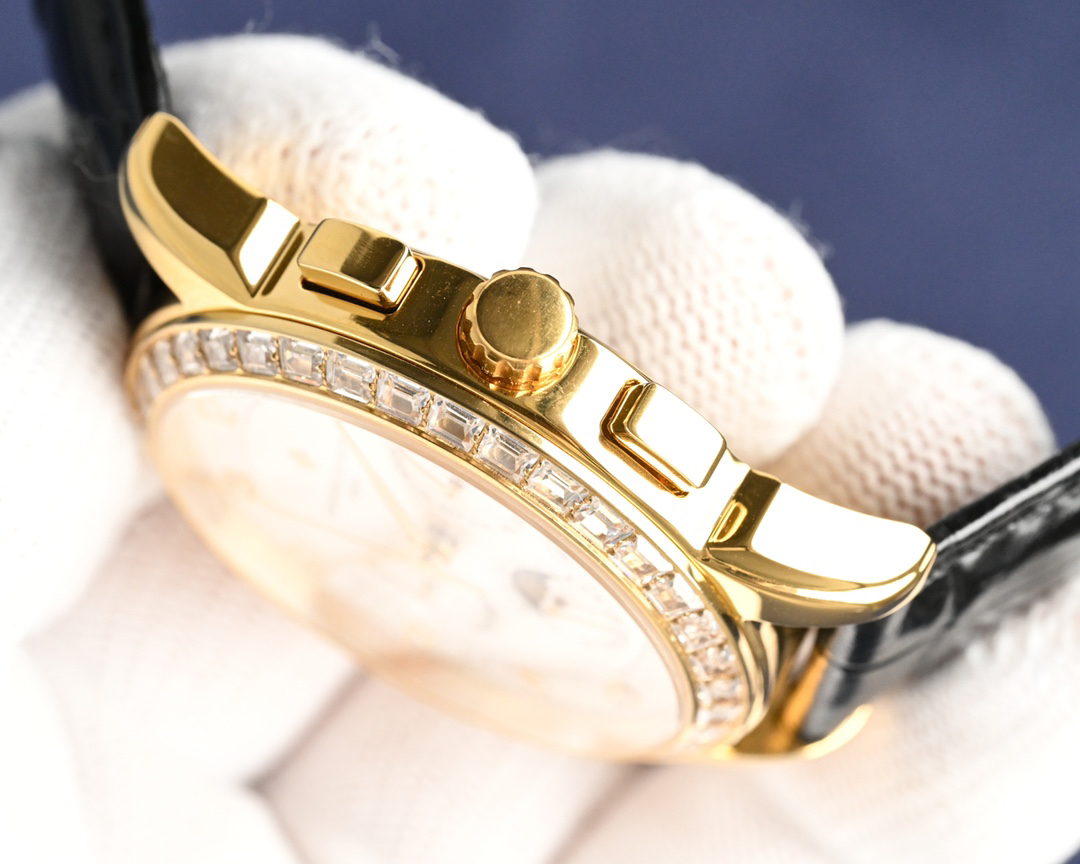 ヴァシュロン・コンスタンタン［Vacheron Constantin］スタンタン トラディションネル アップグレードシリーズ 腕時計41MM