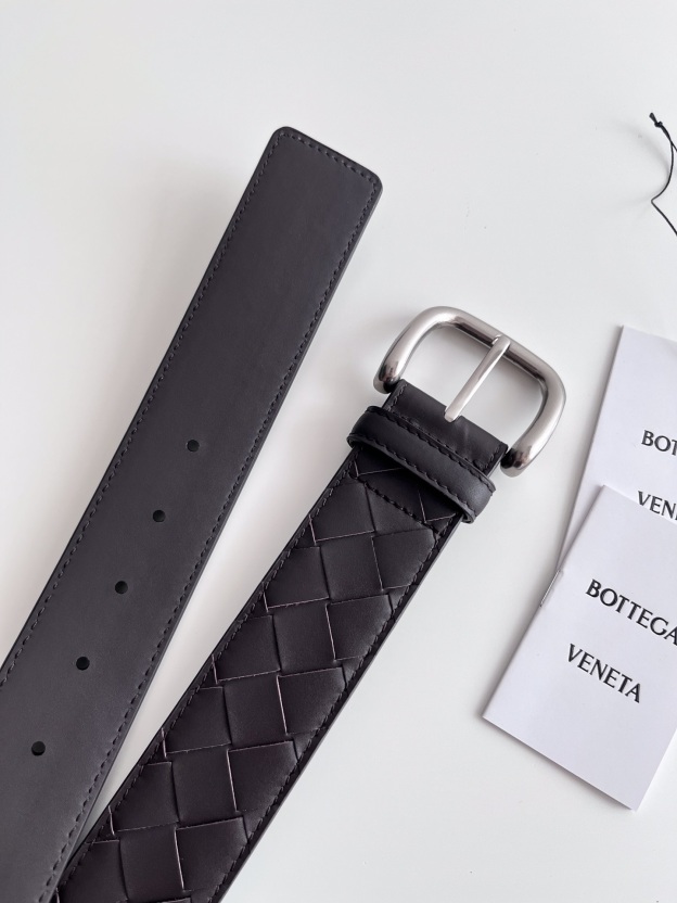 ボッテガ ヴェネタ「Bottega Veneta」 イントレッチオ ワイドベルト100CM