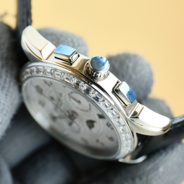 ヴァシュロン・コンスタンタン［Vacheron Constantin］江詩丹頓 伝襲シリーズ R46 アップグレード版 自動機械腕時計40MM