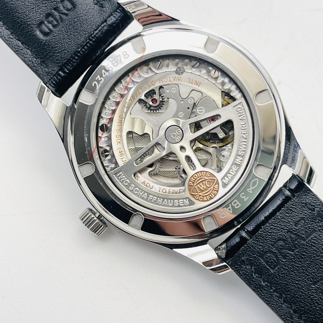 アイ・ダブリュー・シー「IWC」メカニカルウォッチ メンズ40MM