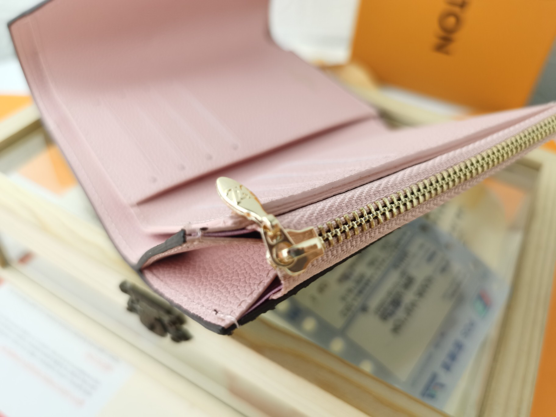 ルイ・ヴィトン(Louis Vuitton) ポルトフォイユパラス コンパクト