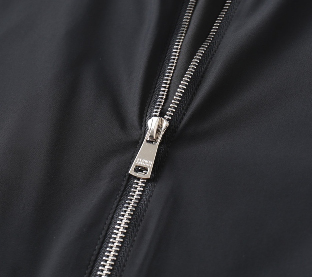 プラダ「Prada」2025春新作メンズジャケット