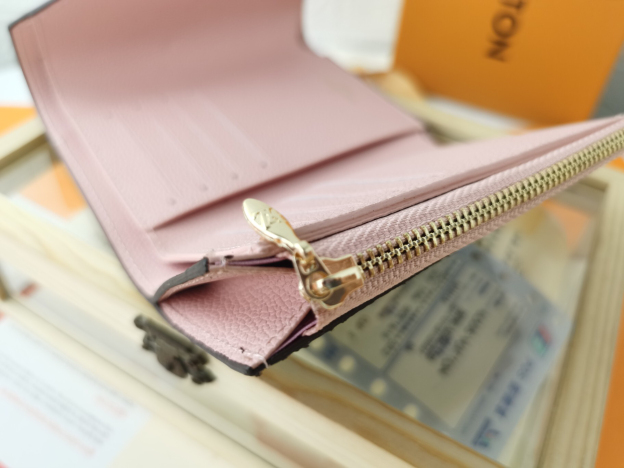 ルイ・ヴィトン(Louis Vuitton) ポルトフォイユパラス コンパクト