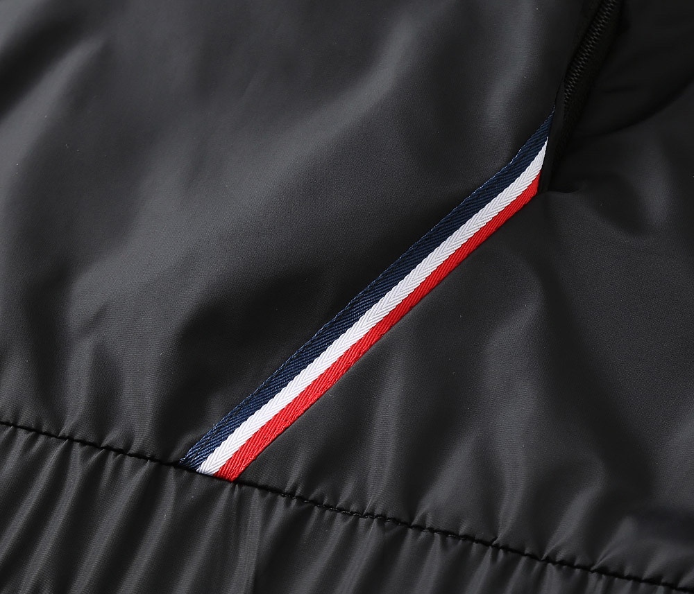 モンクレール「Moncler」2025春新作ジャケット