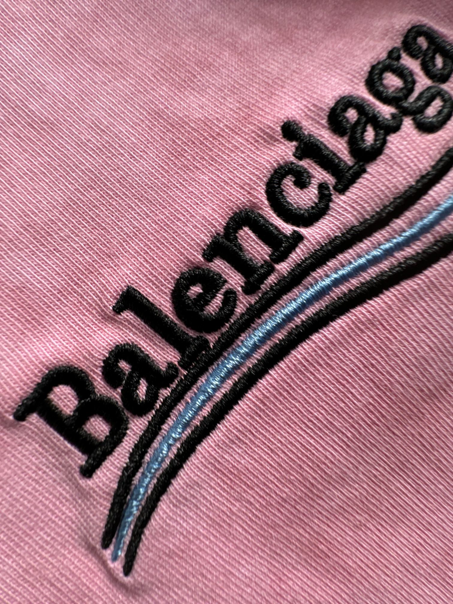 バレンシアガ「Balenciaga」ウェーブ コーラ レター エンブロイダリー Tシャツ