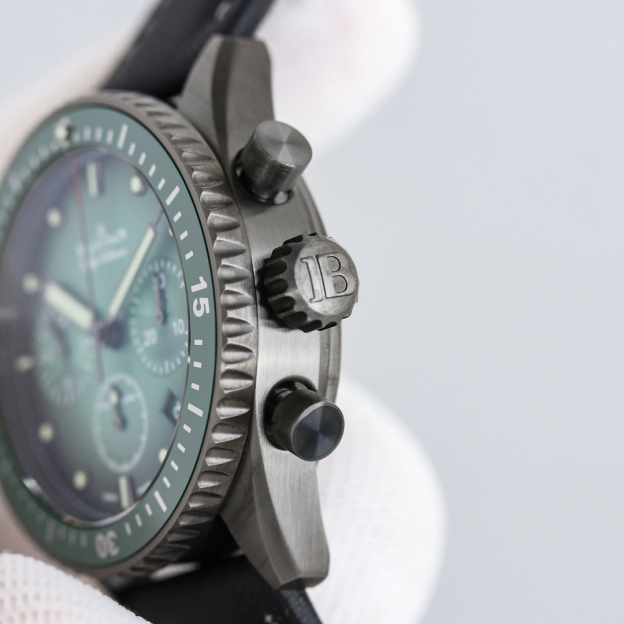 ブランパン「Blancpain」フィフティ・ファゾム バチスカーフ フライバッククロノグラフ自動巻きダイバーズウォッチ43.6mm