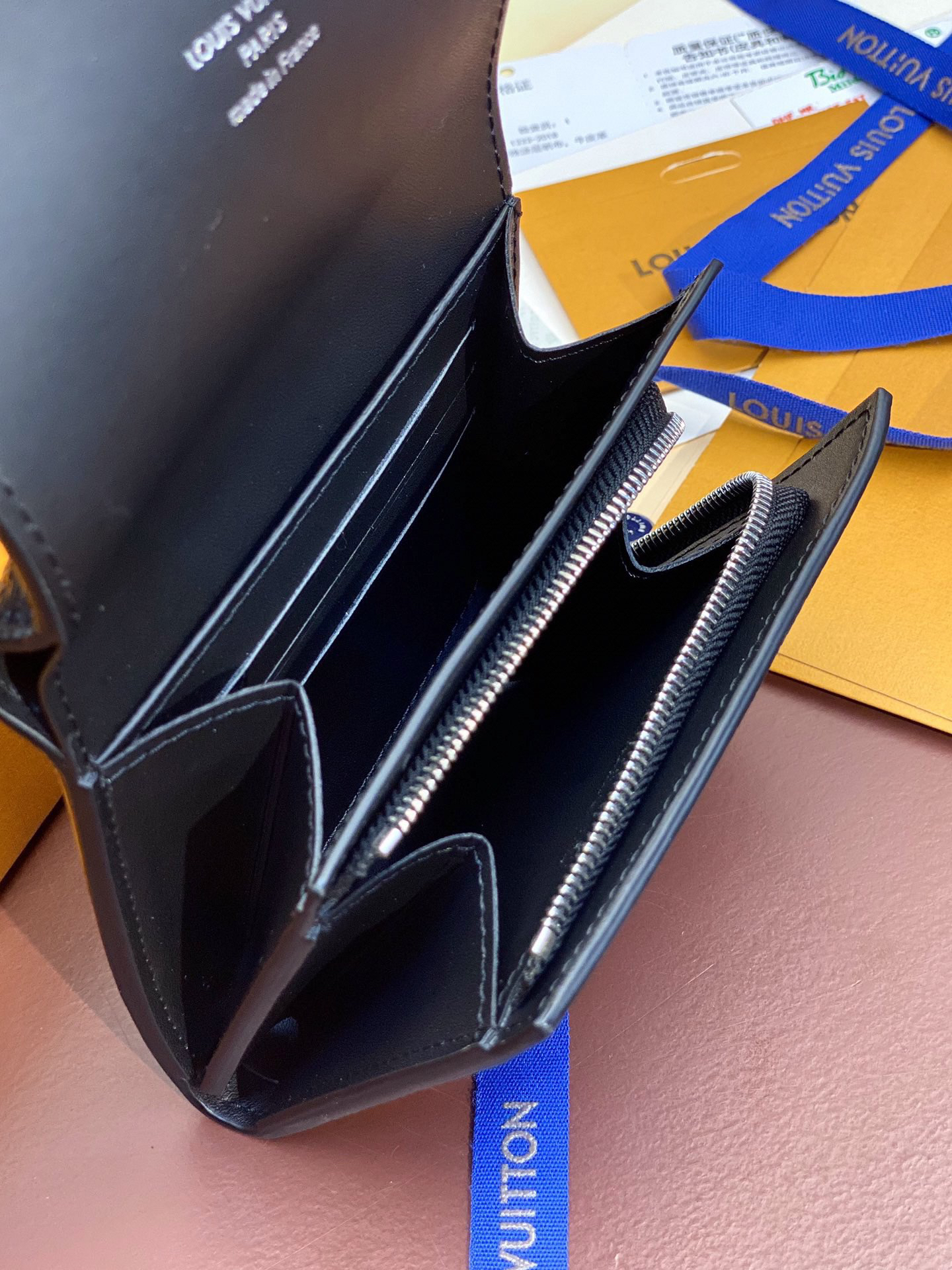 ルイ・ヴィトン(Louis Vuitton) ポルトフォイユ･イリス コンパクト