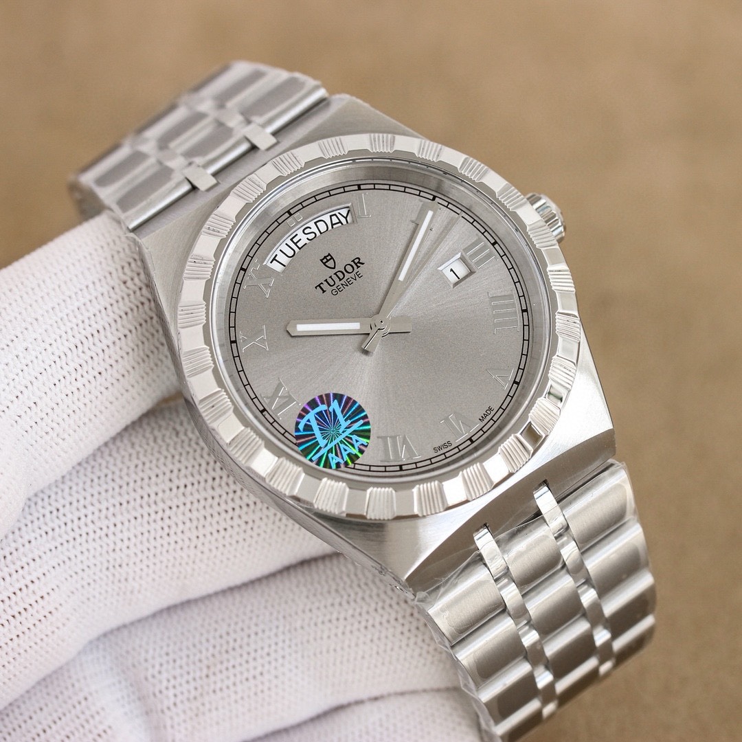 チューダー「Tudor」ブラックベイ シリーズメンズウォッチ41MM