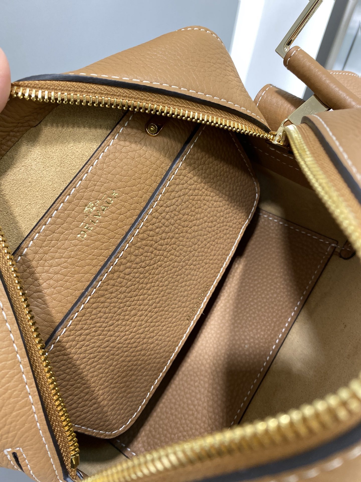 デルヴォー「Delvaux」Cool Box ハンドバッグ