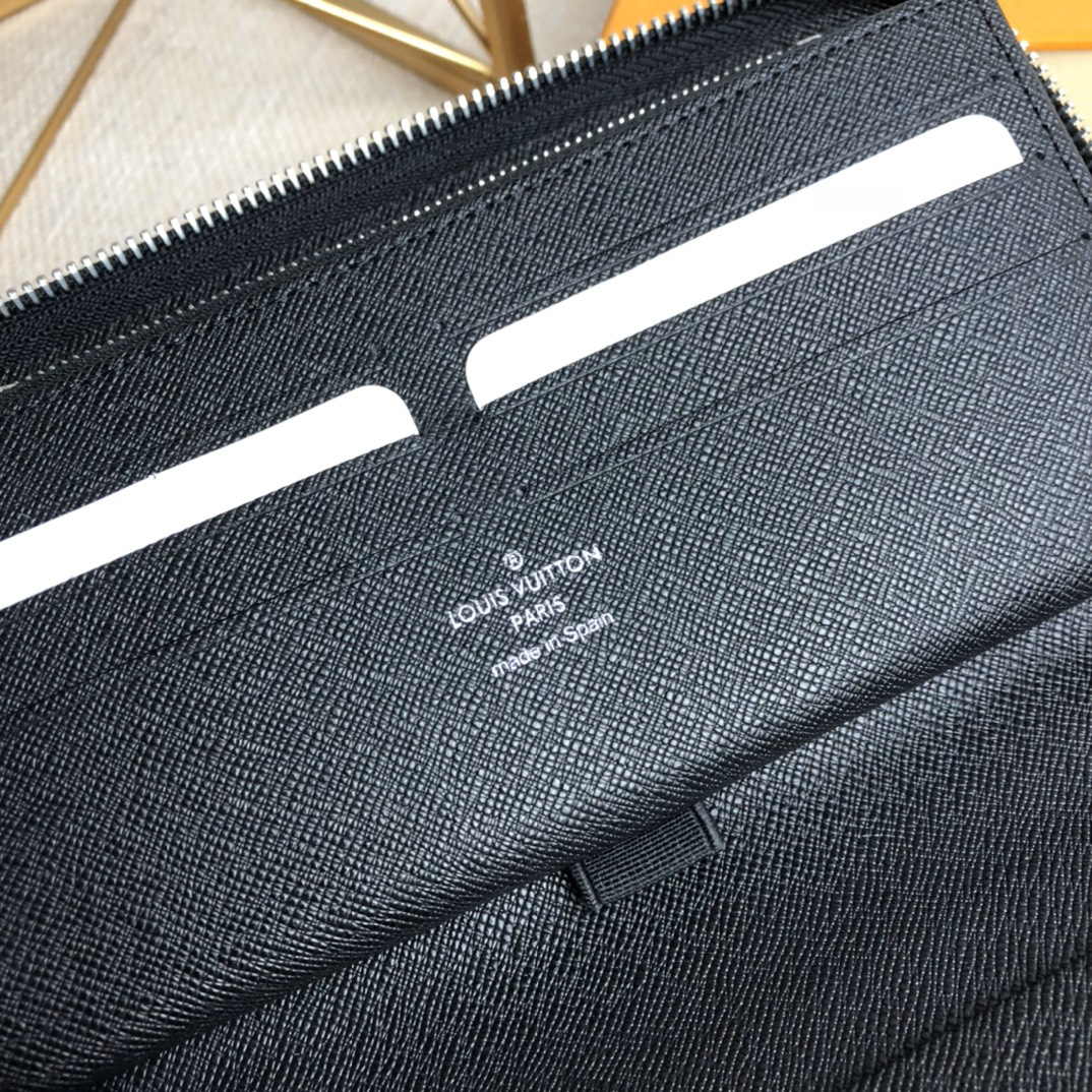 ルイ・ヴィトン「Louis Vuitton」LV x Supreme コラボ ジッピー･ウォレット