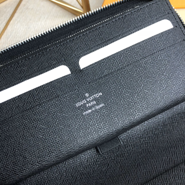 ルイ・ヴィトン「Louis Vuitton」LV x Supreme コラボ ジッピー･ウォレット