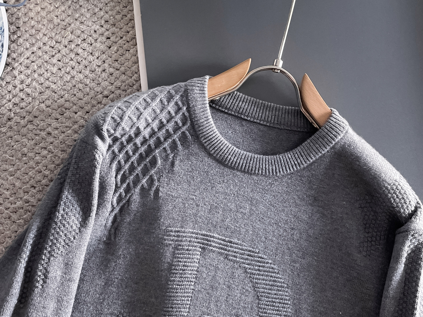 ディオール「Dior」秋冬ウールの丸ネックニットセーター