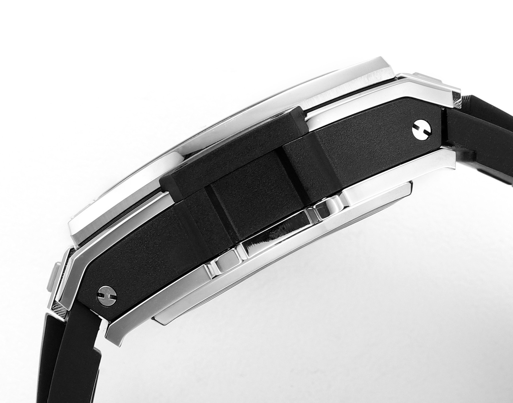 ウブロ［Hublot］スピリット オブ ビッグ・バン チタニウム 42MM