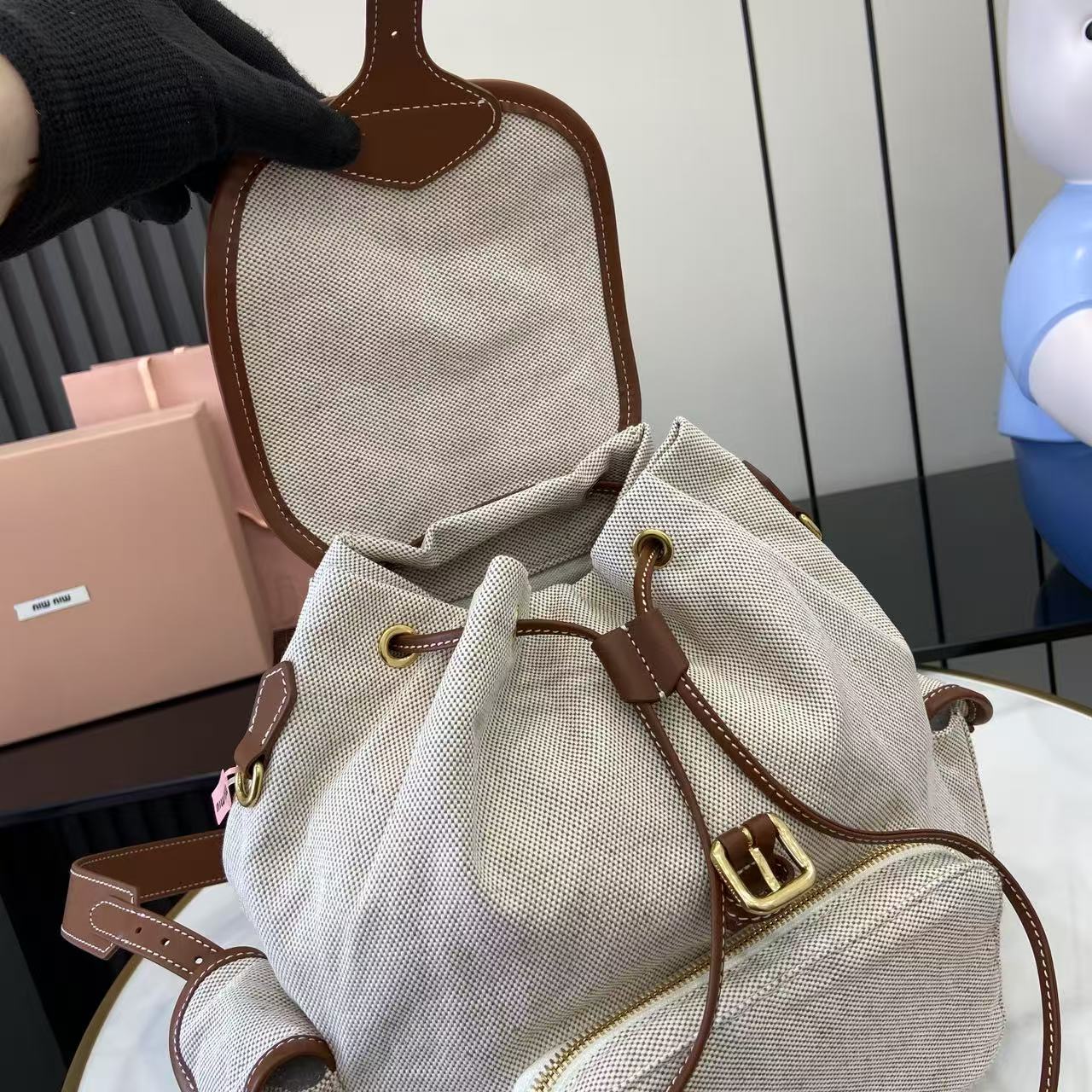 ミュウミュウ「Miu Miu」バックパック レザー＆キャンバス デュアルストラップ ショルダーバッグ