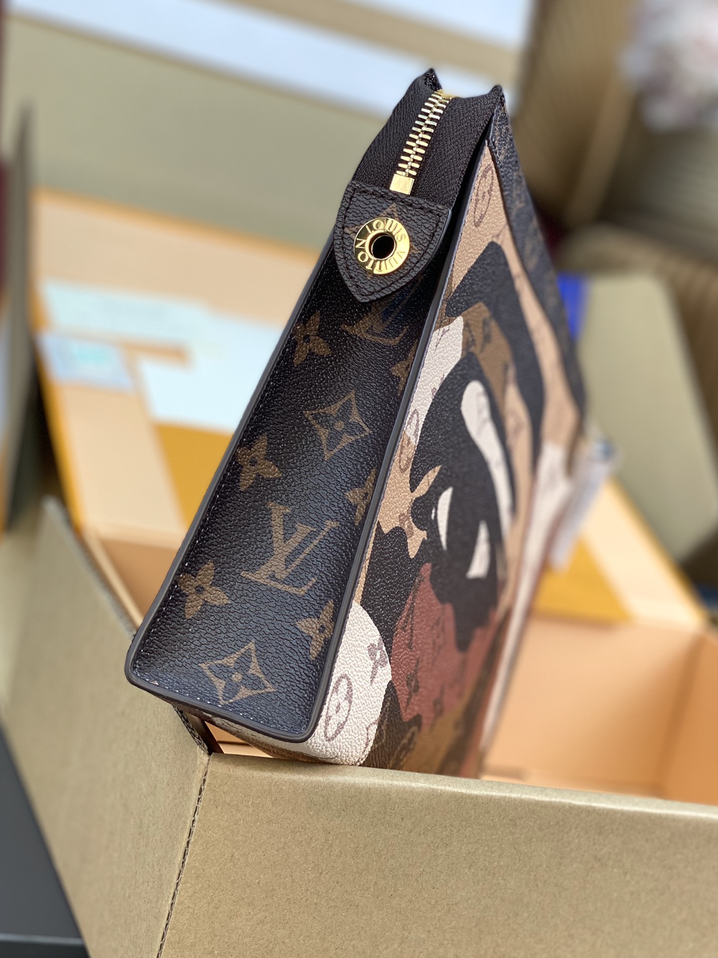 ルイ・ヴィトン「Louis Vuitton」ポシェット･ヴォワヤージュ MM