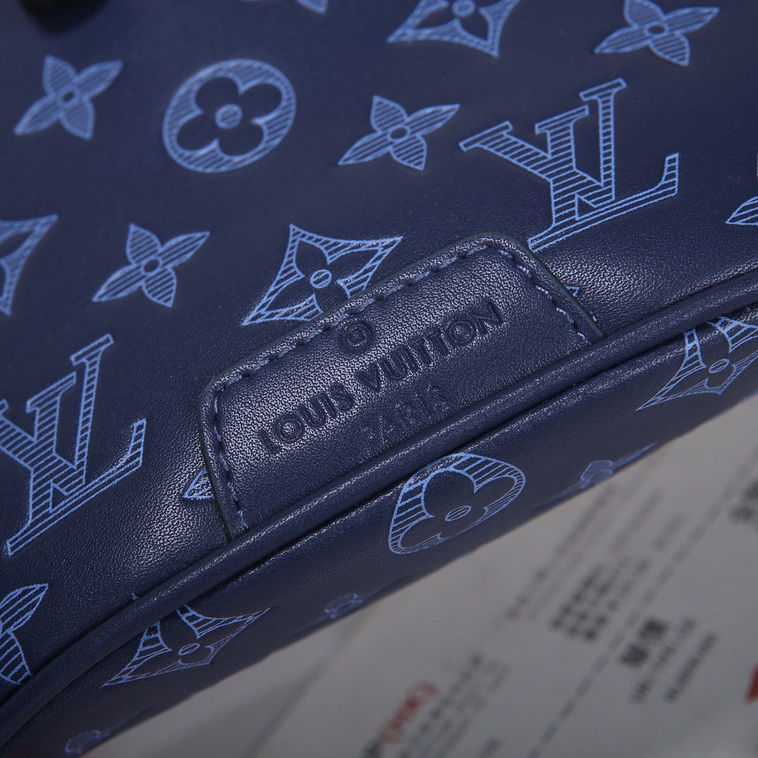 ルイ・ヴィトン「Louis Vuitton」ディスカバリー･バムバッグ PM