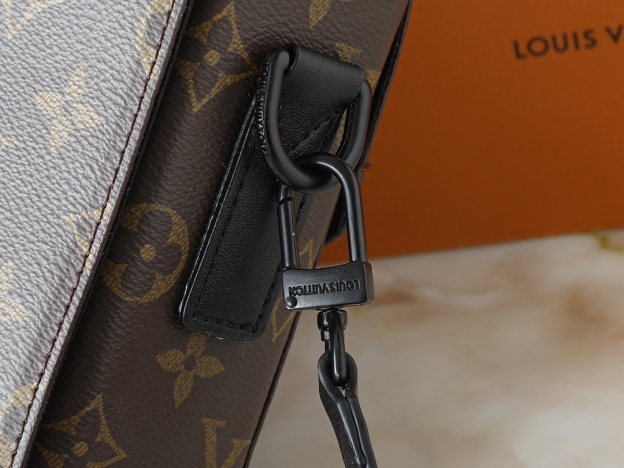 ルイ・ヴィトン「Louis Vuitton」Trunk メッセンジャーバッグ