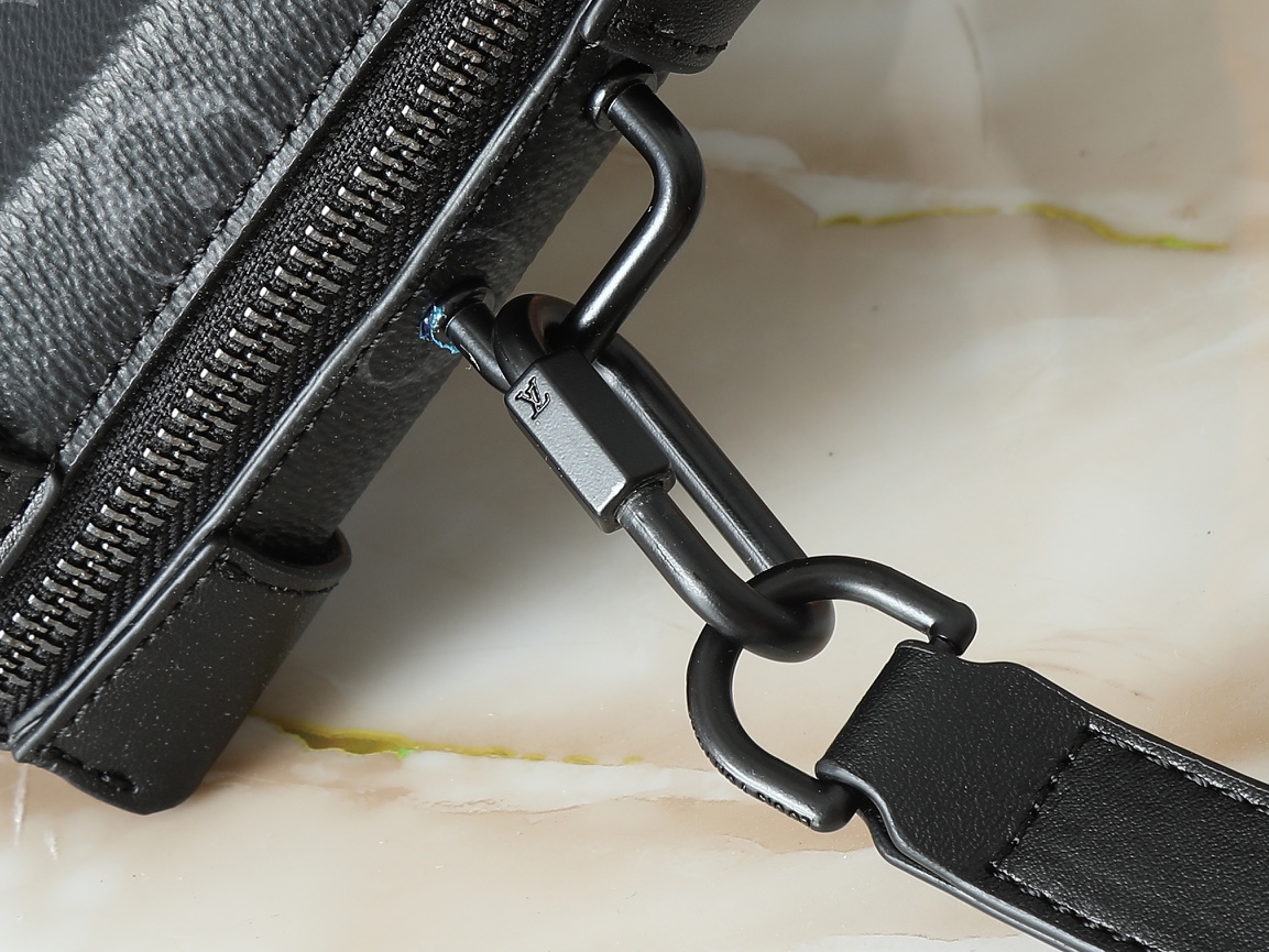 ルイ・ヴィトン「Louis Vuitton」Trunk Wallet メッセンジャーバッグ