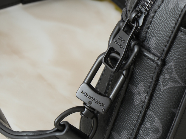 ルイ・ヴィトン「Louis Vuitton」Steamer メッセンジャーバッグ