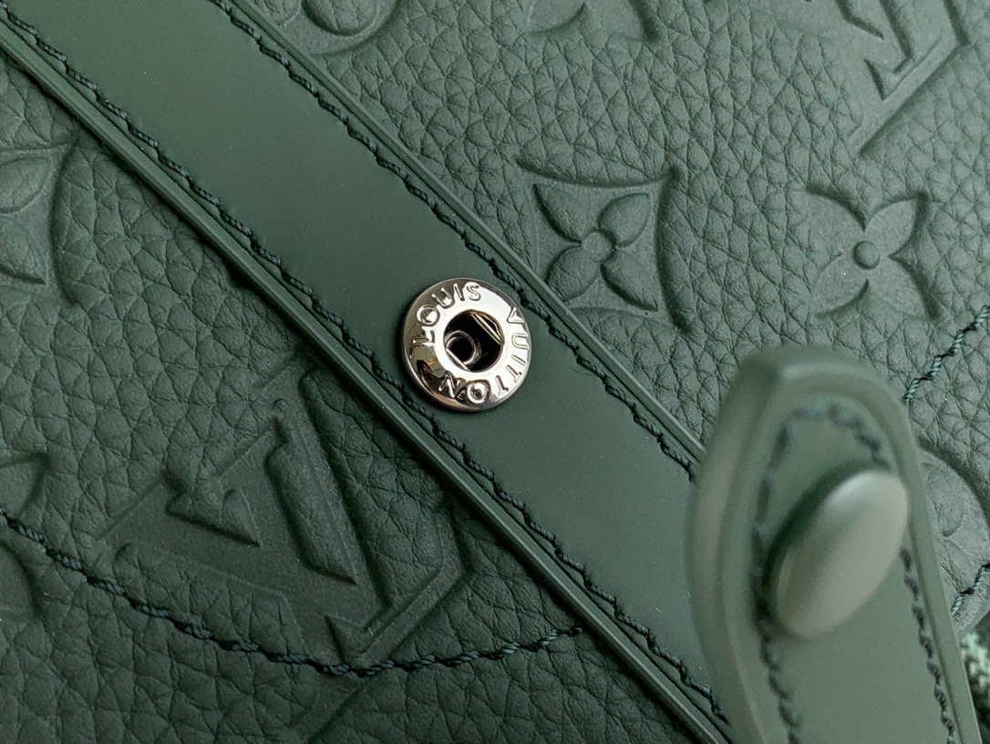 ルイ・ヴィトン「Louis Vuitton」クリストファー MM バックパック