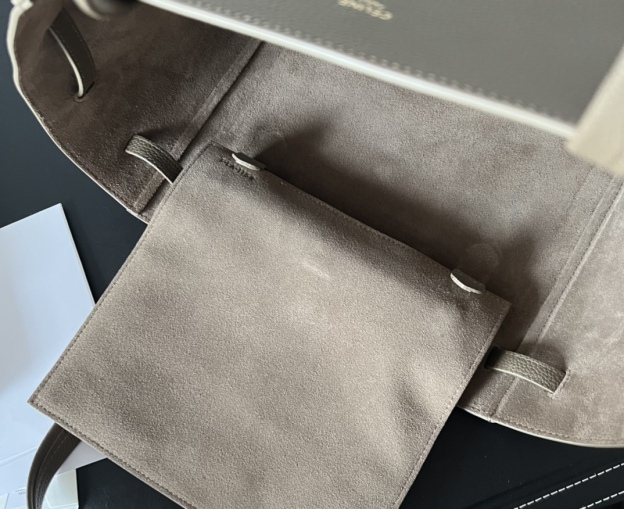 セリーヌ「Celine」CABAS PHANTOM トートバッグ
