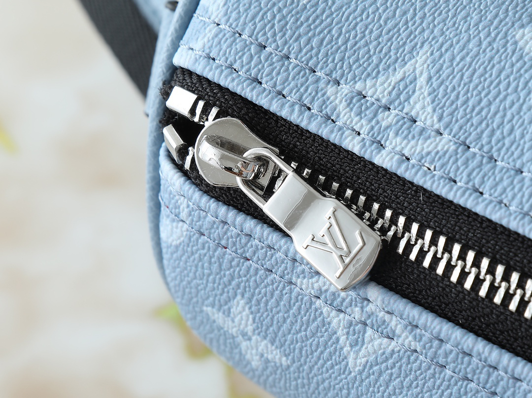 ルイ・ヴィトン キーポル･バンドリエール 25