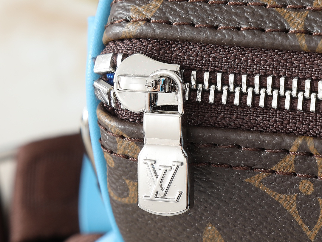 ルイ・ヴィトン キーポル･バンドリエール 25