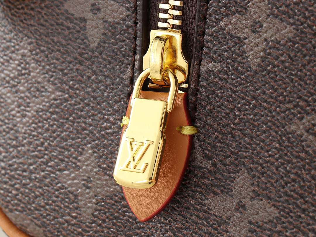 ルイ・ヴィトン ロッカー ドップ･キット